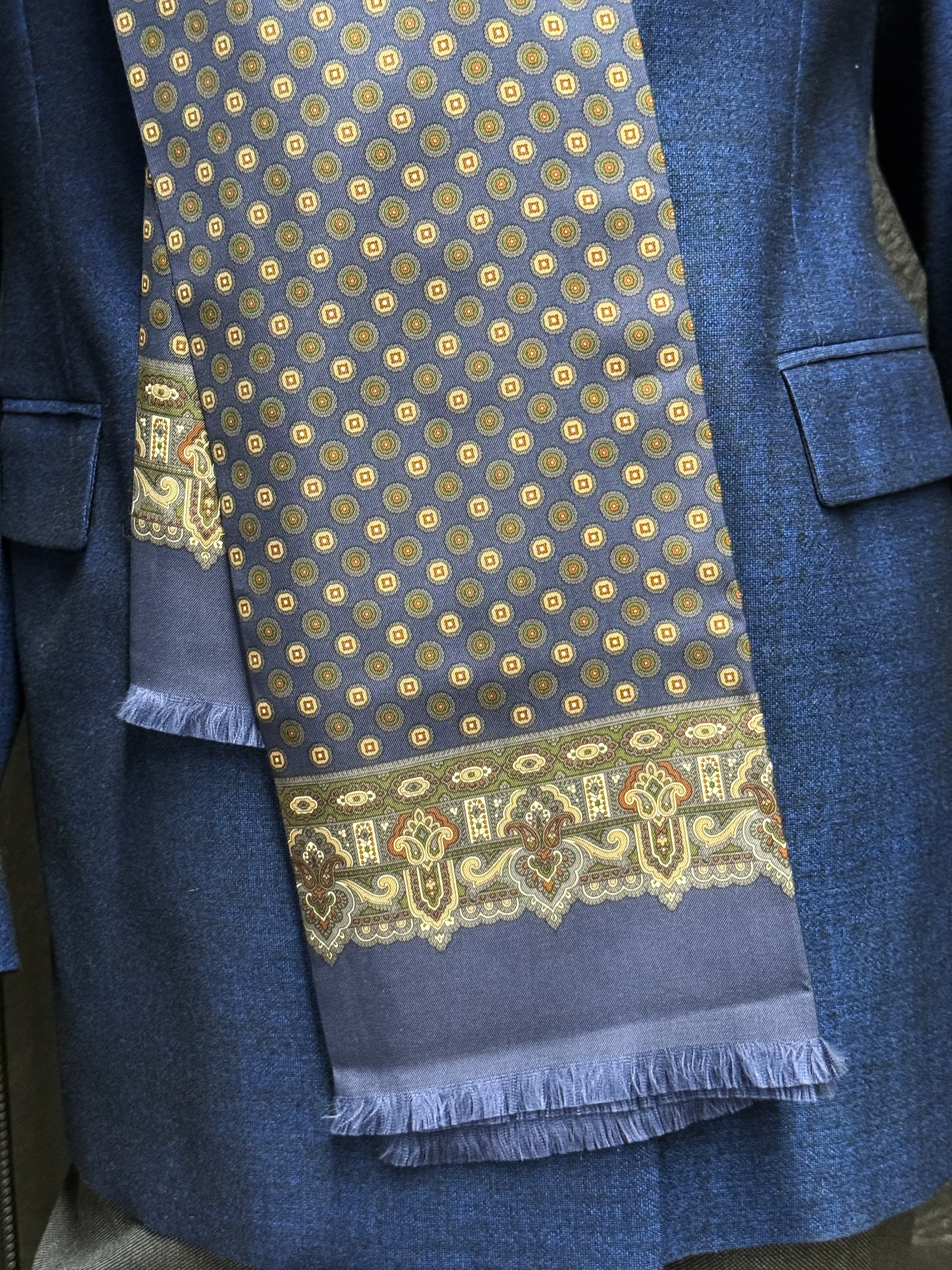 Elder – Reversible Silk & Cashmere Scarf