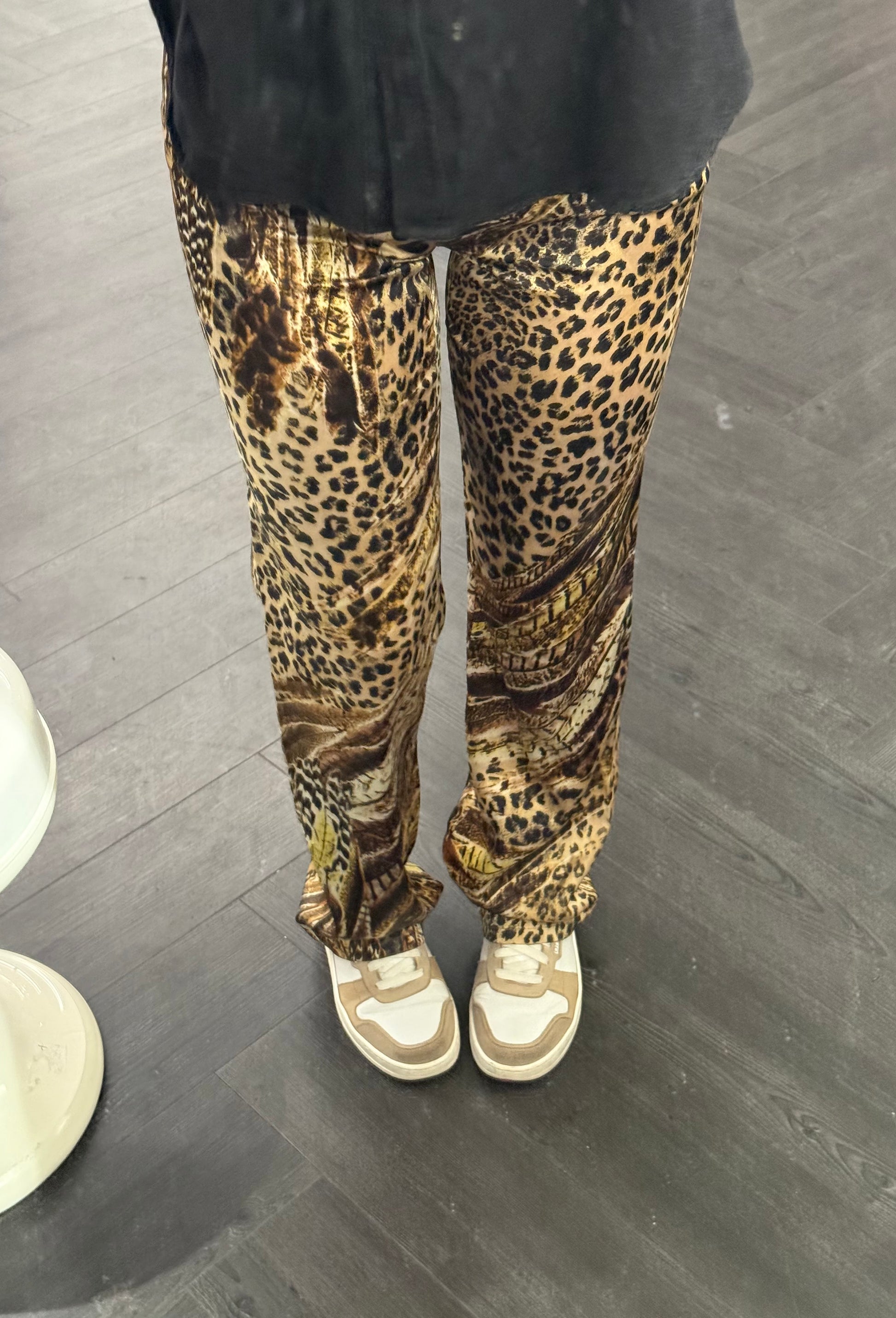 Sonia Fortuna Leopard Print Stretch Pants