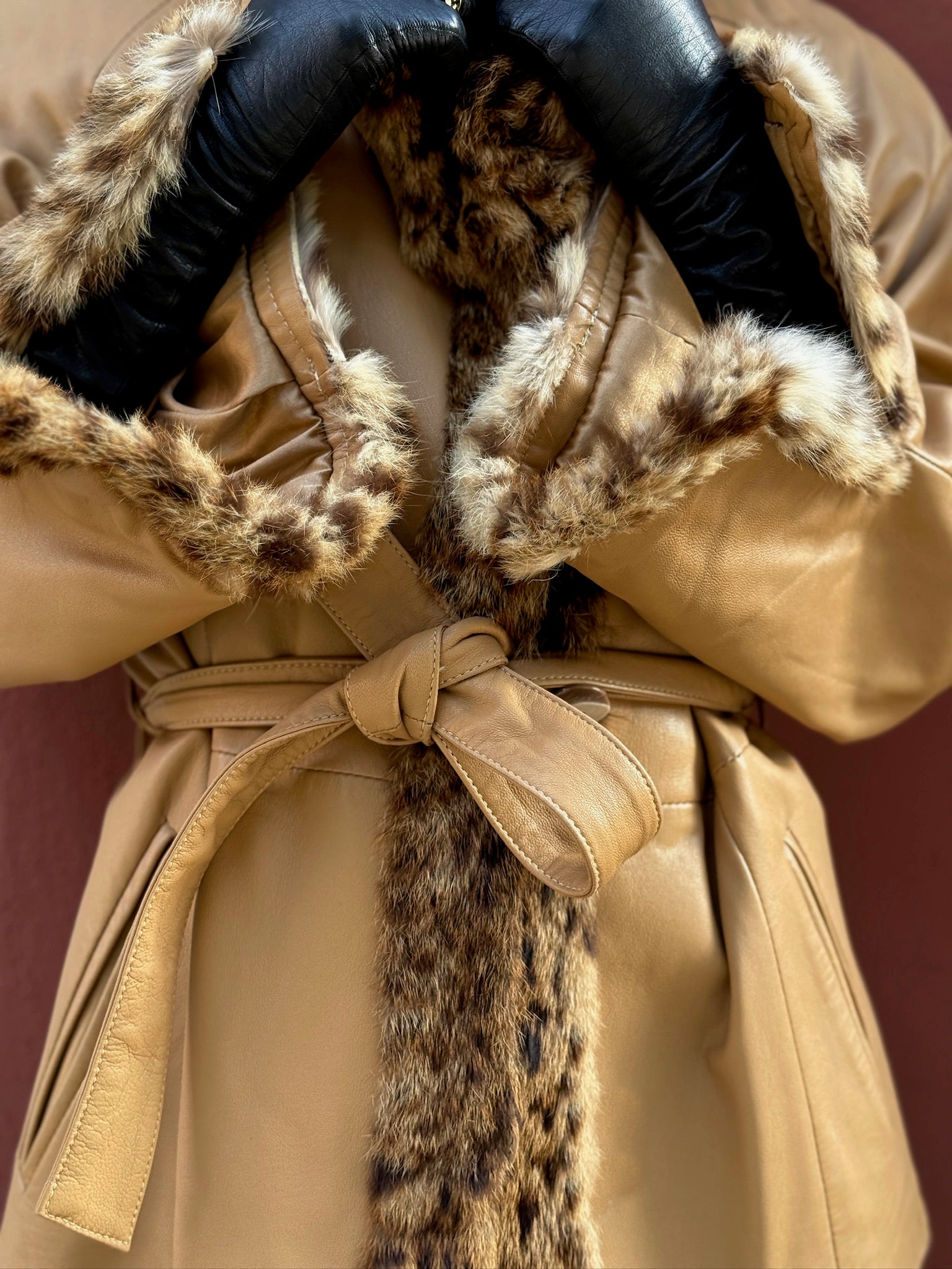 GIANNFRANCO FERRÉ LEATHER JACKET WITH FUR TRIM - M