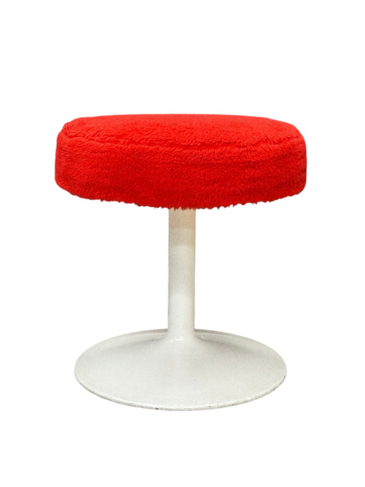 Vintage Space Age Stool – Red Faux Fur & White Tulip Base, 1970s