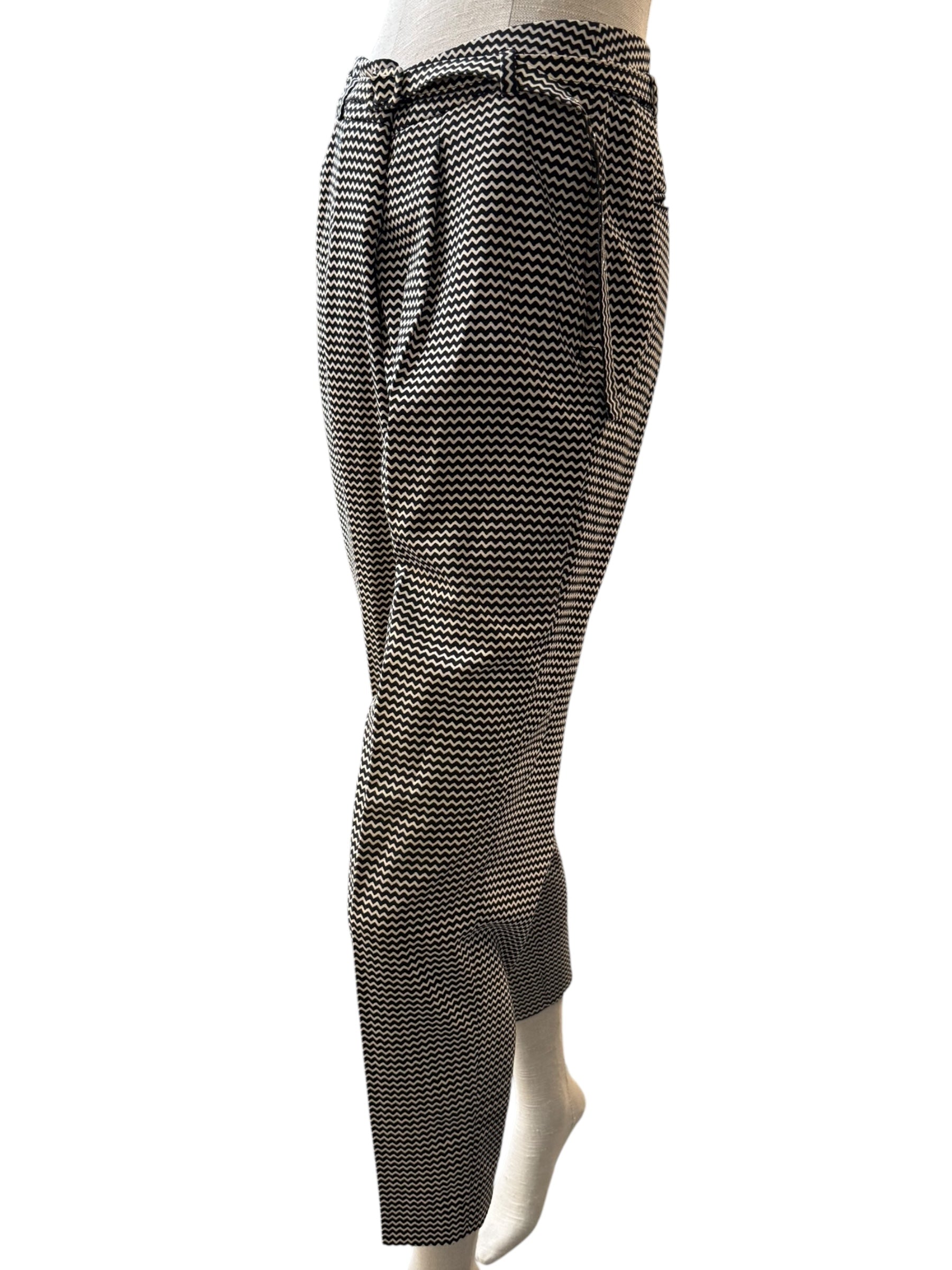 Max Mara Weekend Graphic Patterned Suit with Belt - EU 40