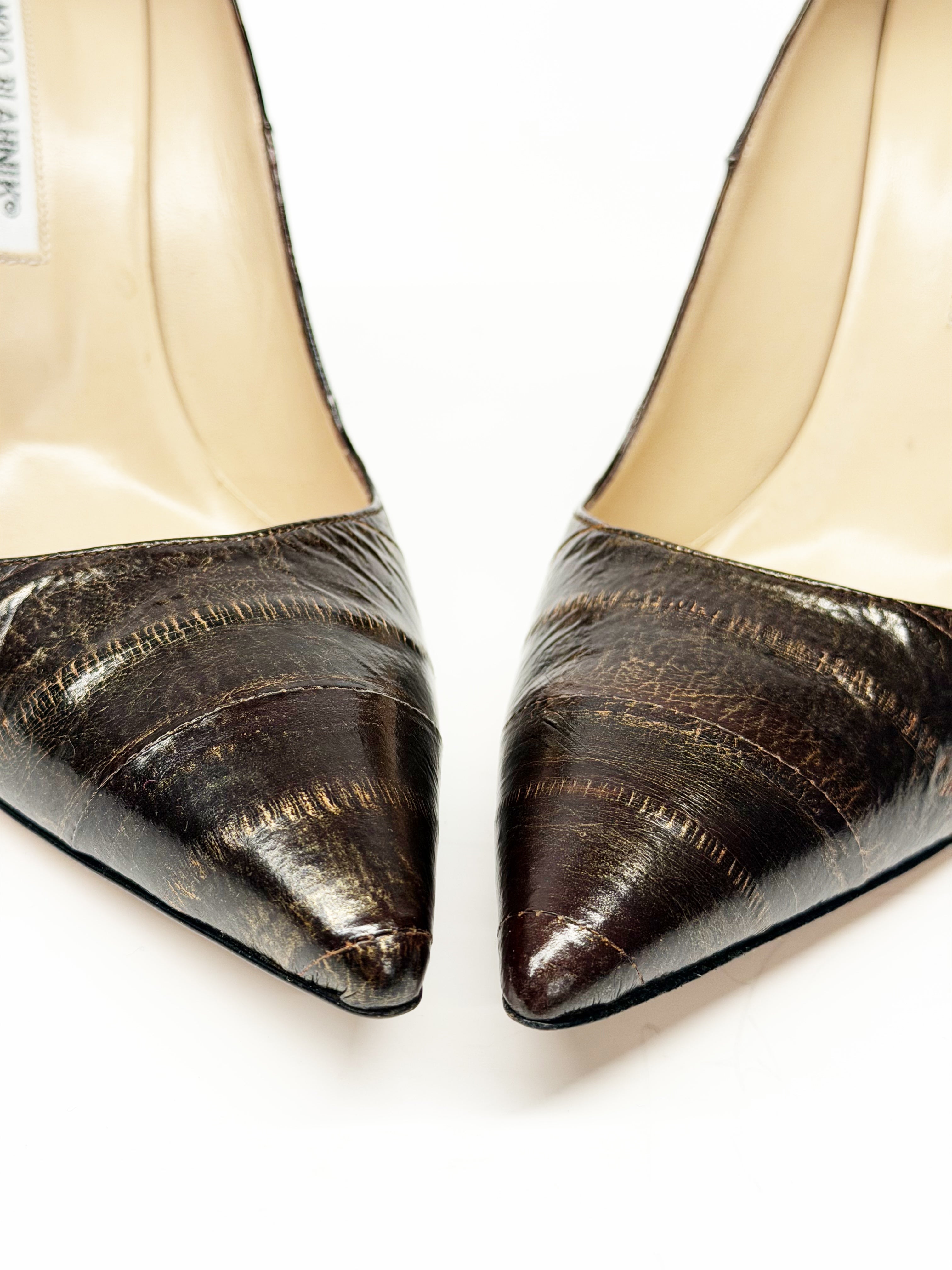 MANOLO BLAHNIK Vintage Pointed-Toe Pumps – Size EU 40