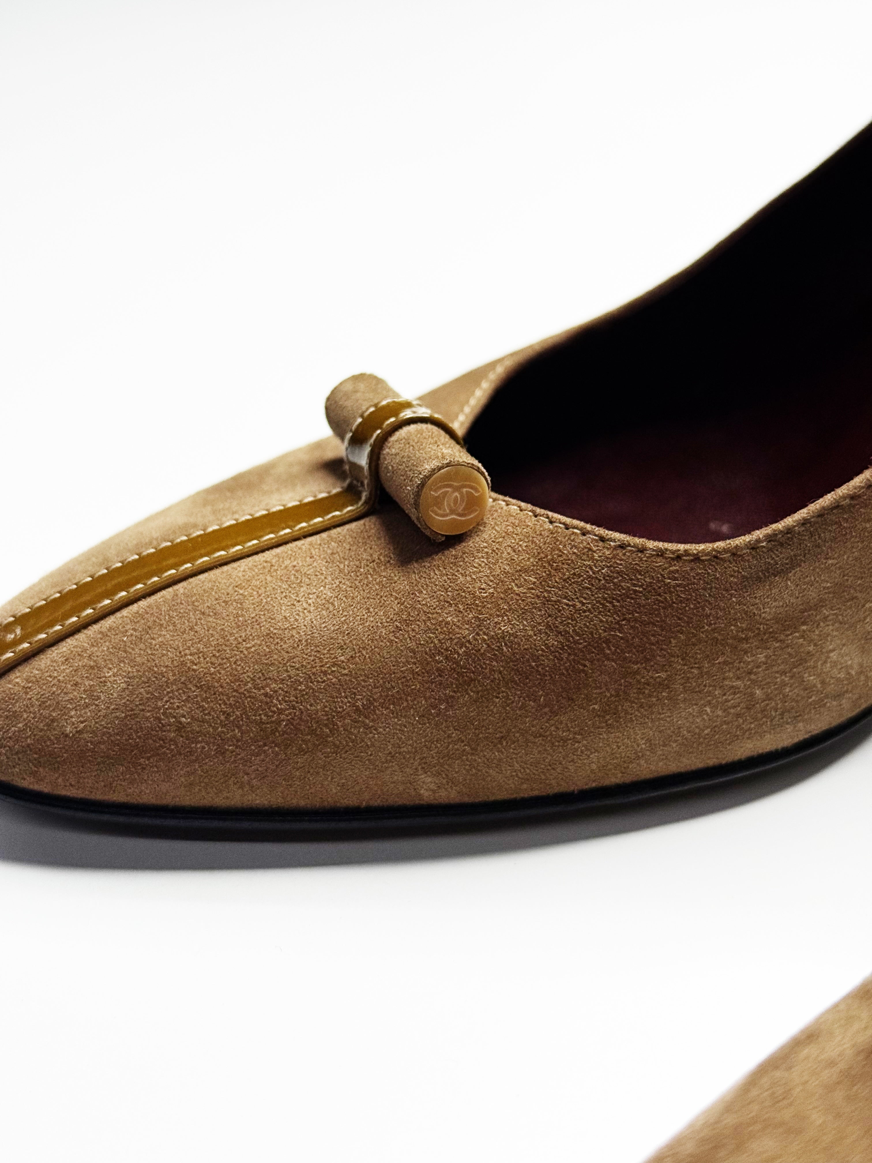 CHANEL Slingback Heels with Patent Trim