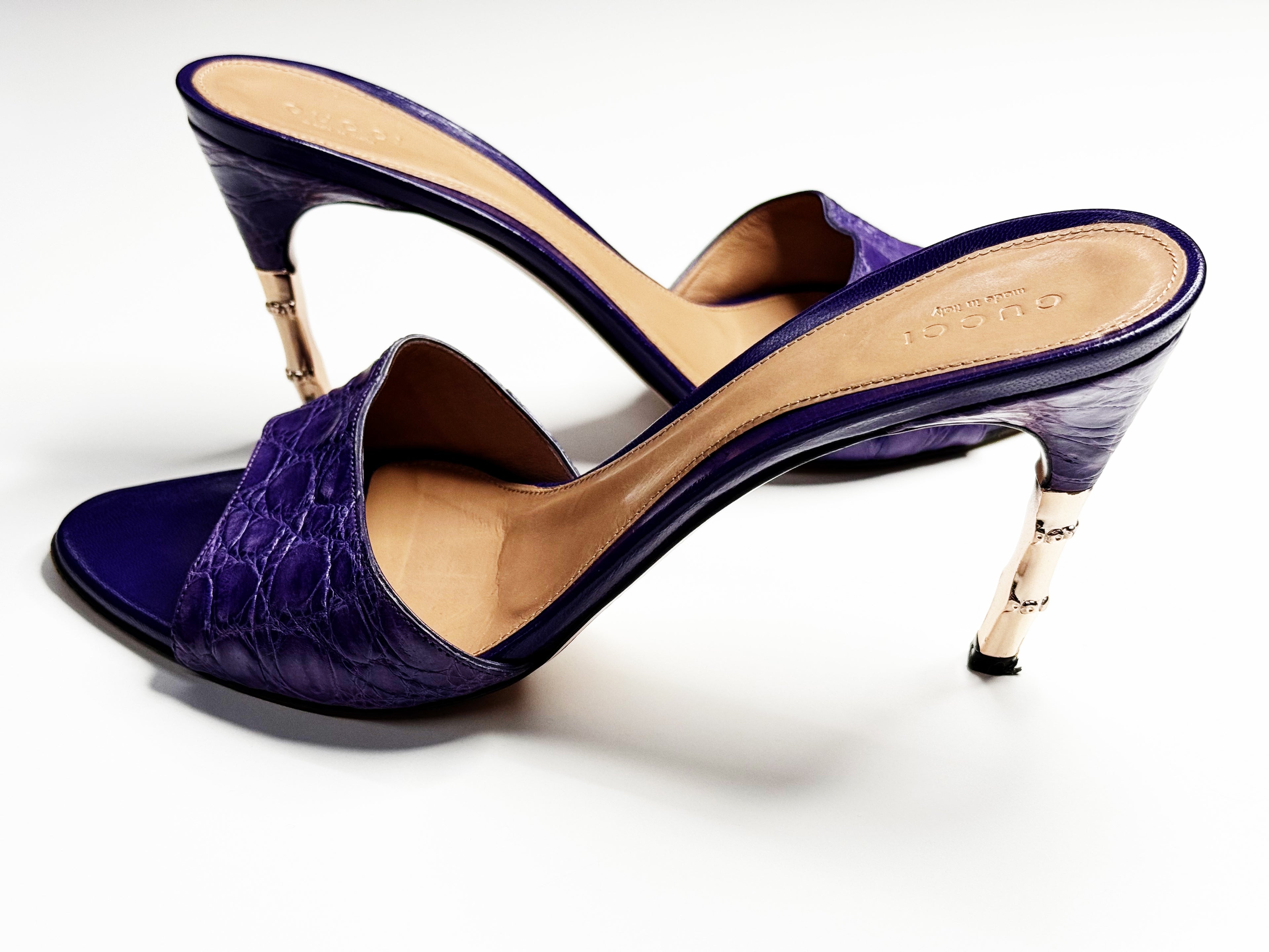 GUCCI Purple Croc-Effect Leather Mules