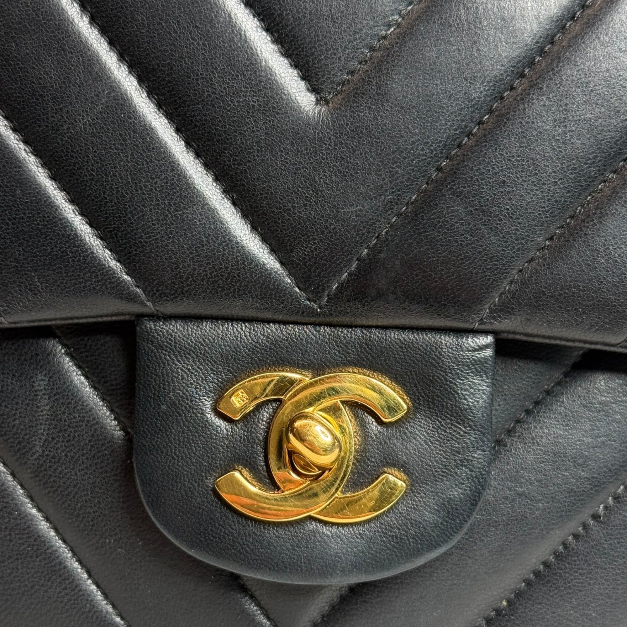 Chanel Vintage Double Flap Medium Chevron Bag — Black Lambskin, 24K