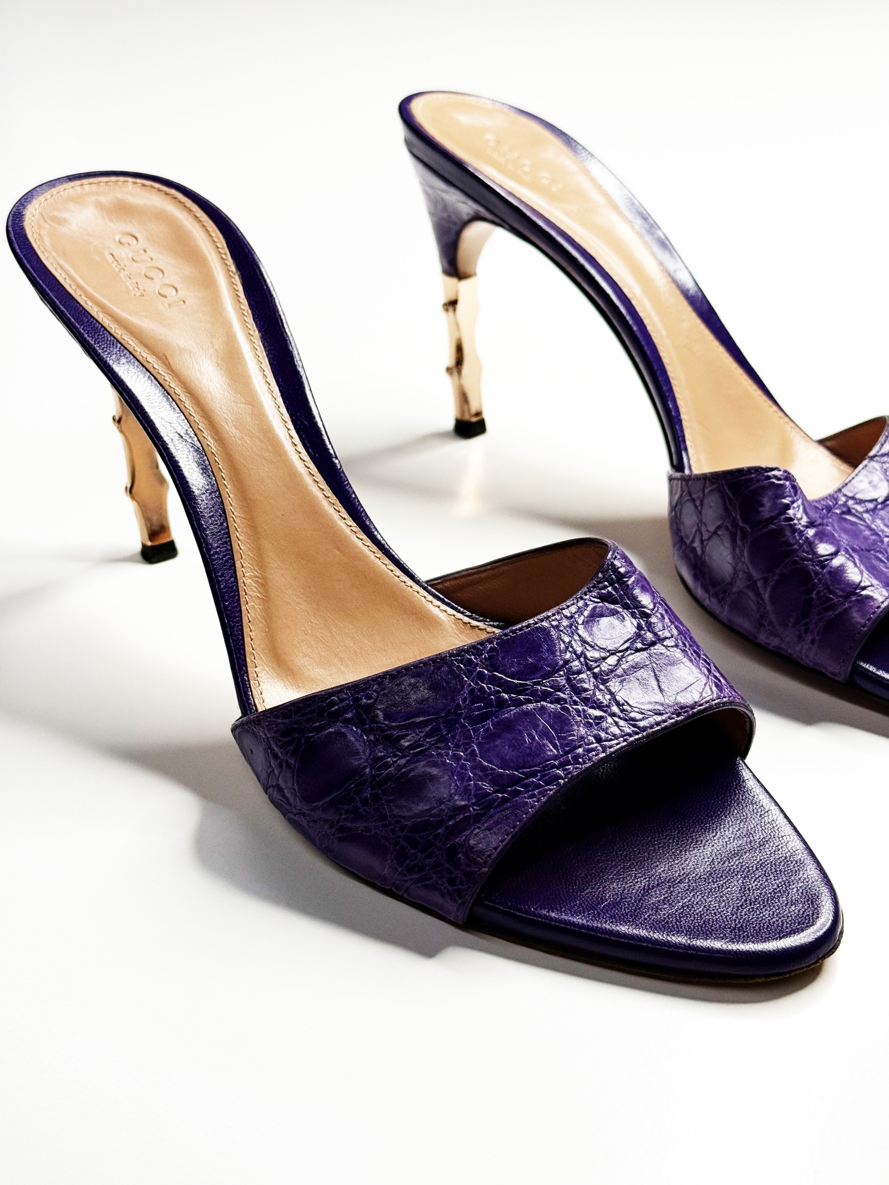 GUCCI Purple Croc-Effect Leather Mules