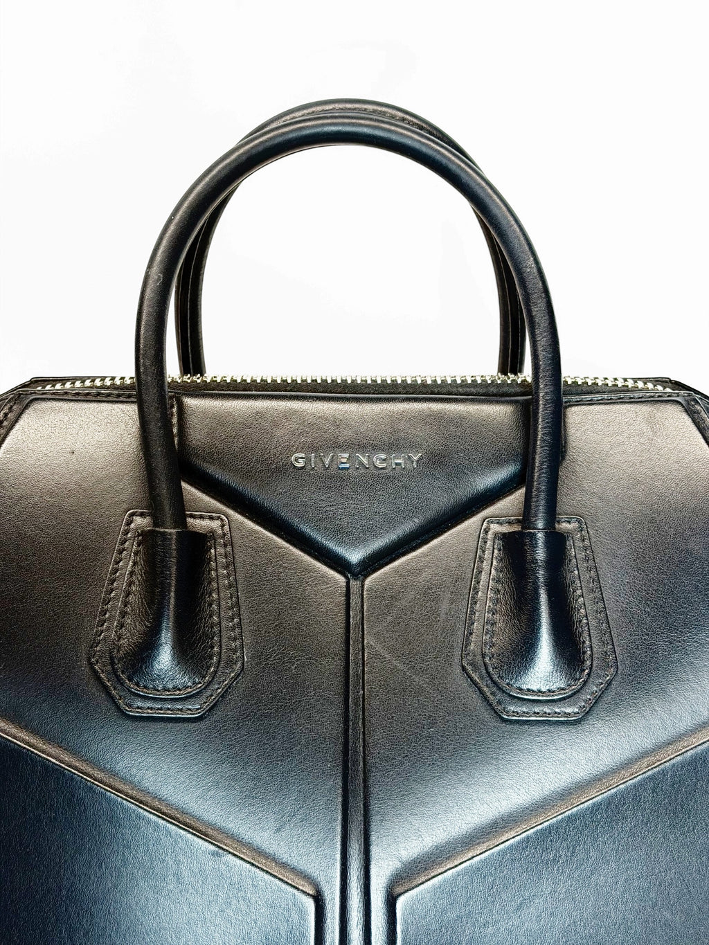 GIVENCHY Antigona Medium Black Smooth Leather Top Handle Bag