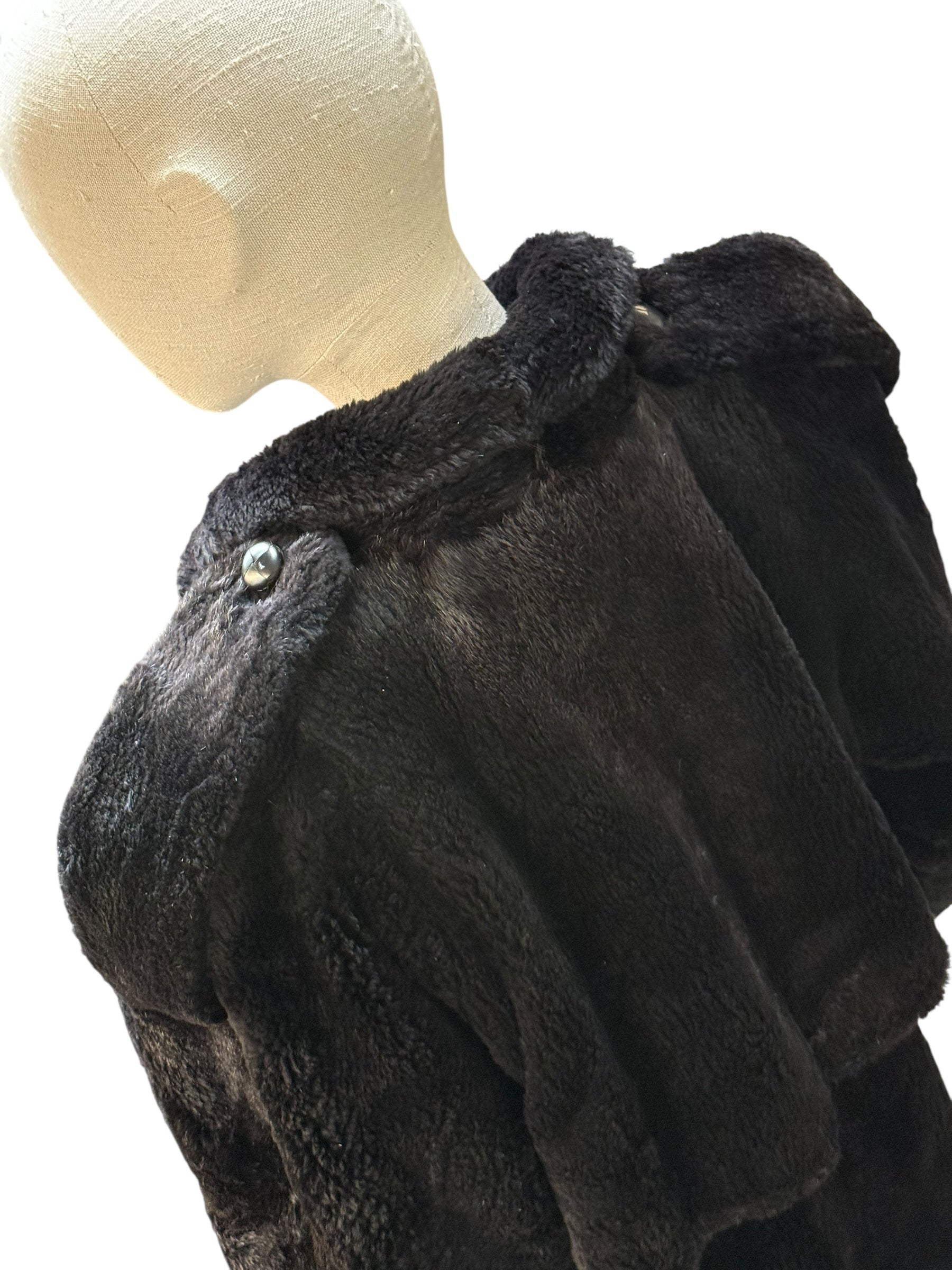 MODELPELS VINTAGE FULL-LENGTH COAT – NORWAY