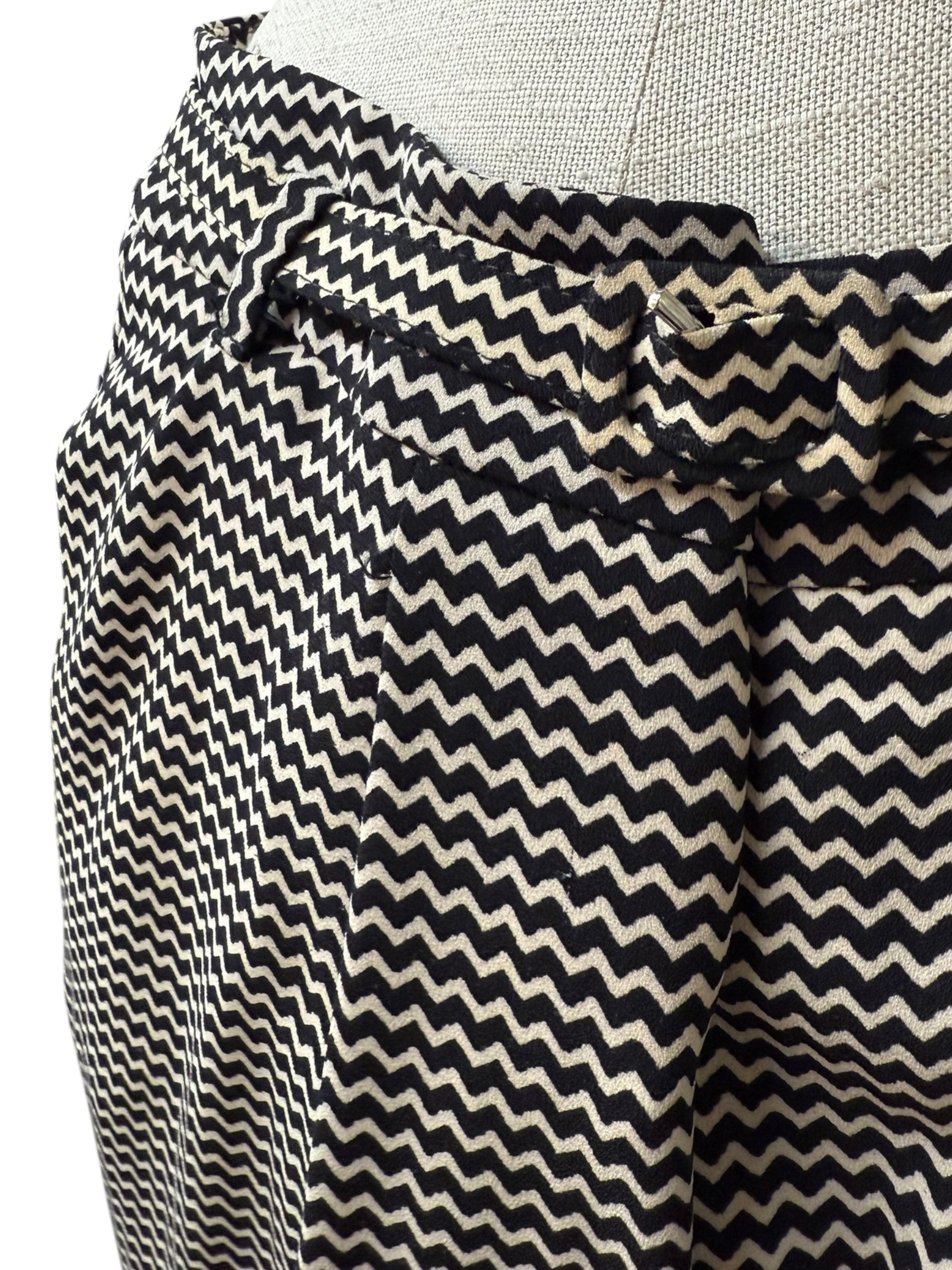 Max Mara Weekend Graphic Patterned Suit with Belt - EU 40