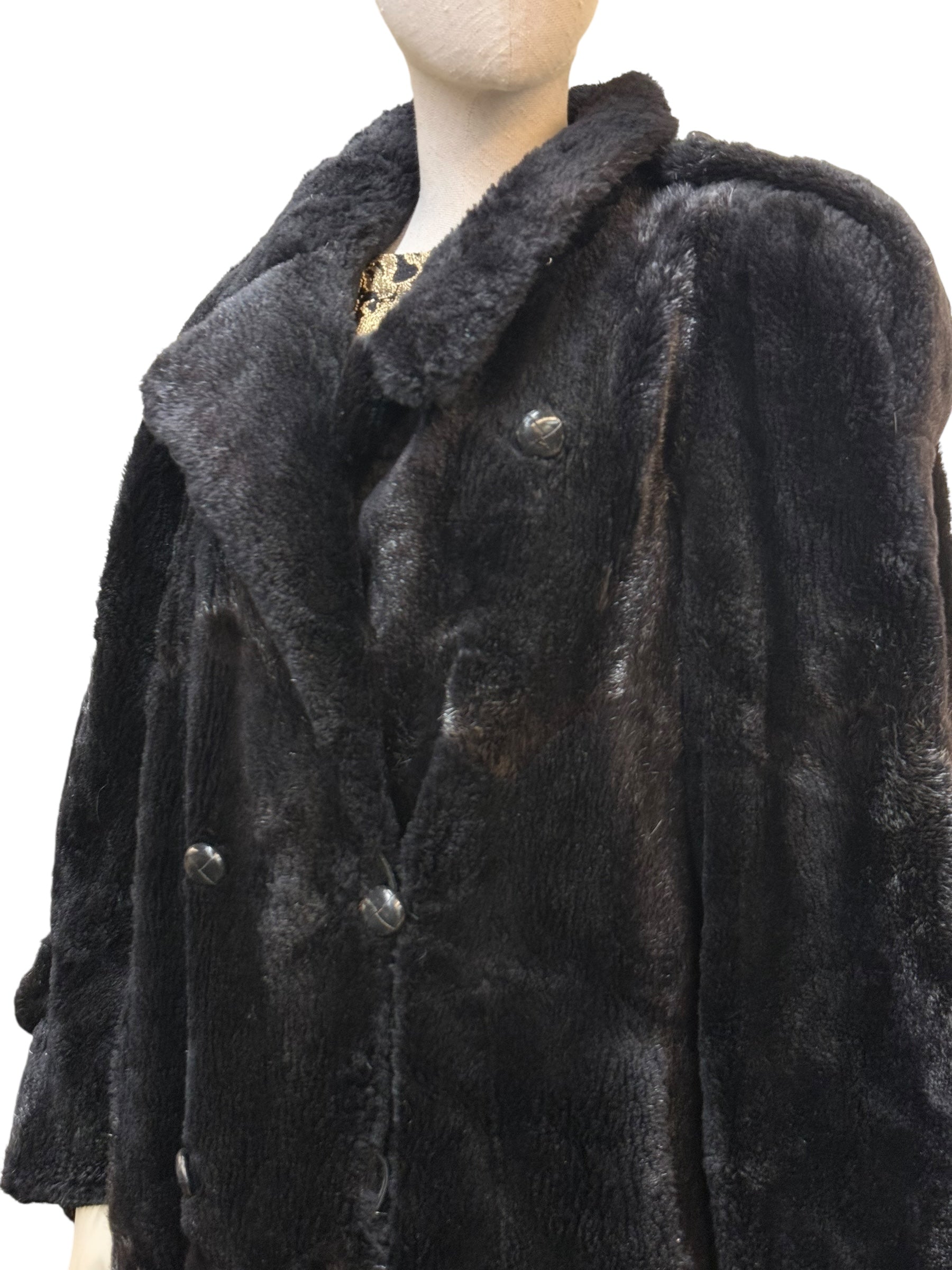 MODELPELS VINTAGE FULL-LENGTH COAT – NORWAY