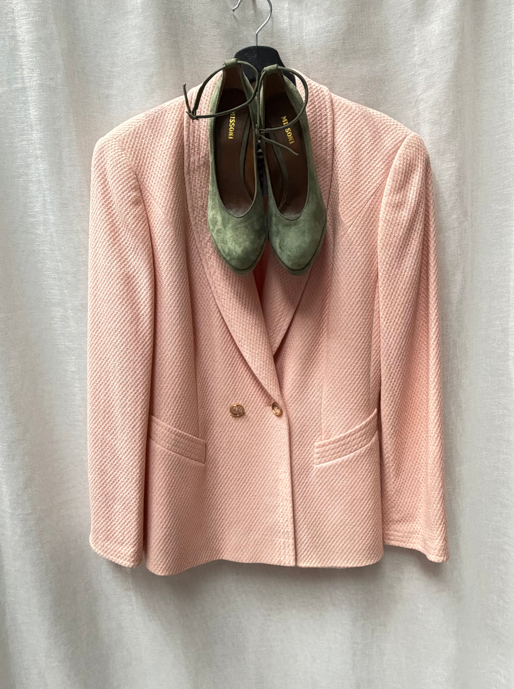 Vintage Escada Textured Pastel Pink Blazer