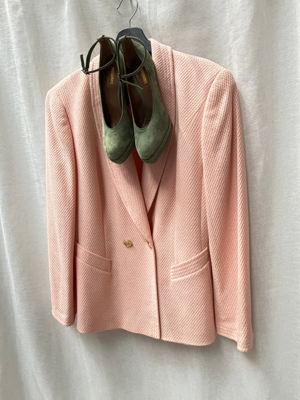 Vintage Escada Textured Pastel Pink Blazer