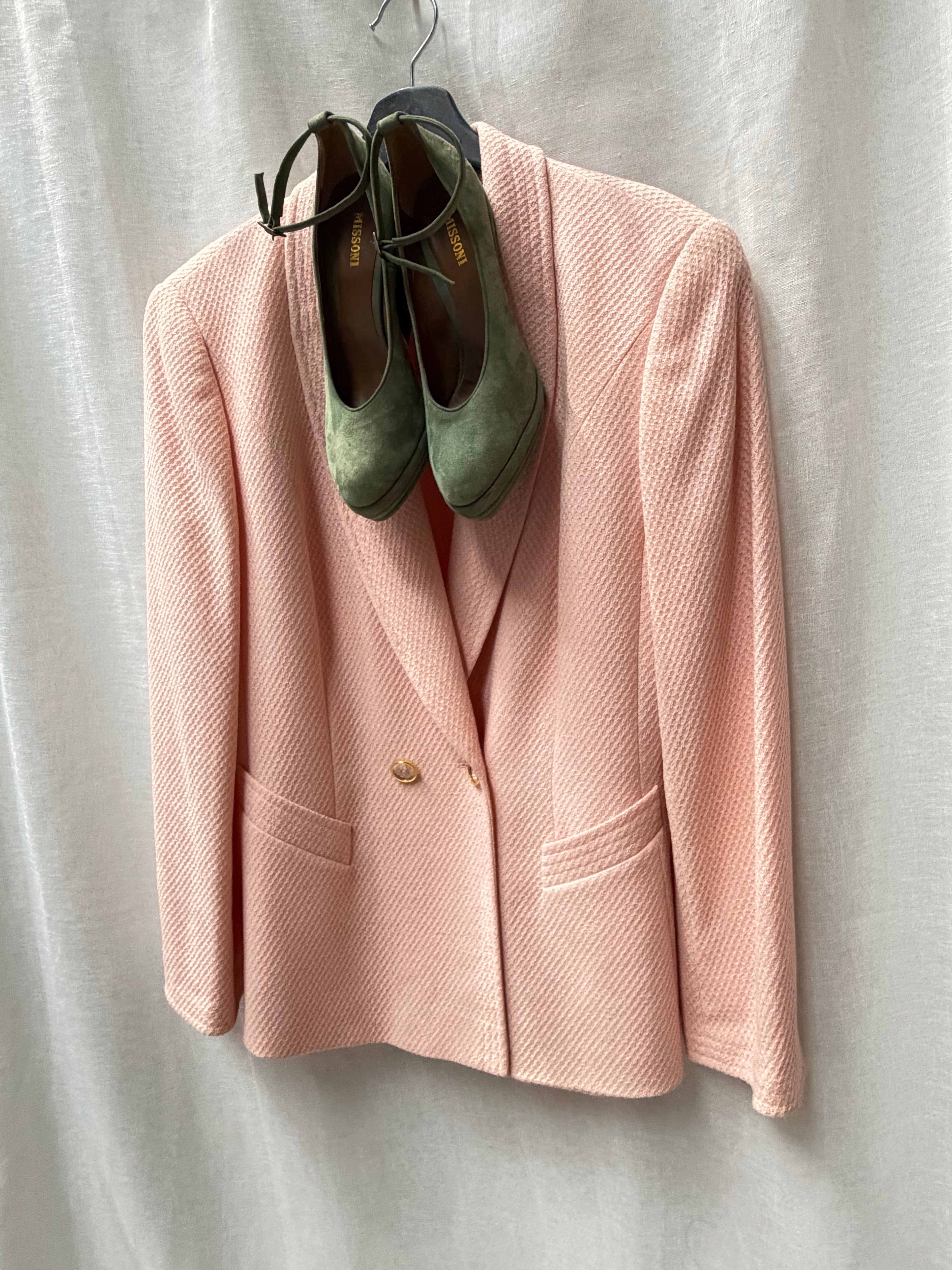 Vintage Escada Textured Pastel Pink Blazer