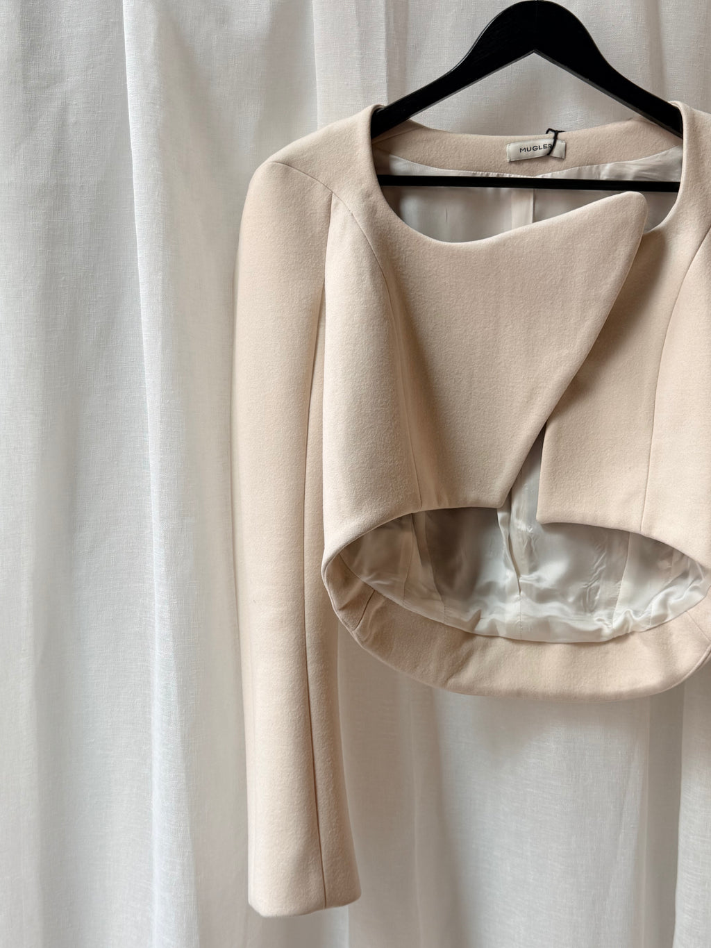 Mugler