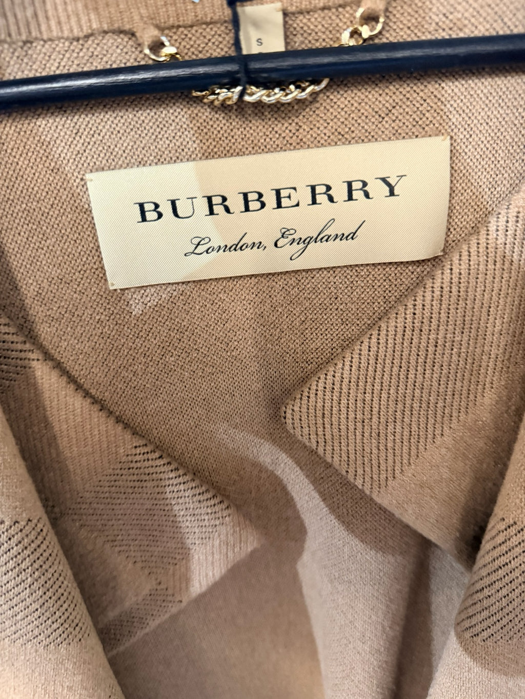 Burberry Cardigans S