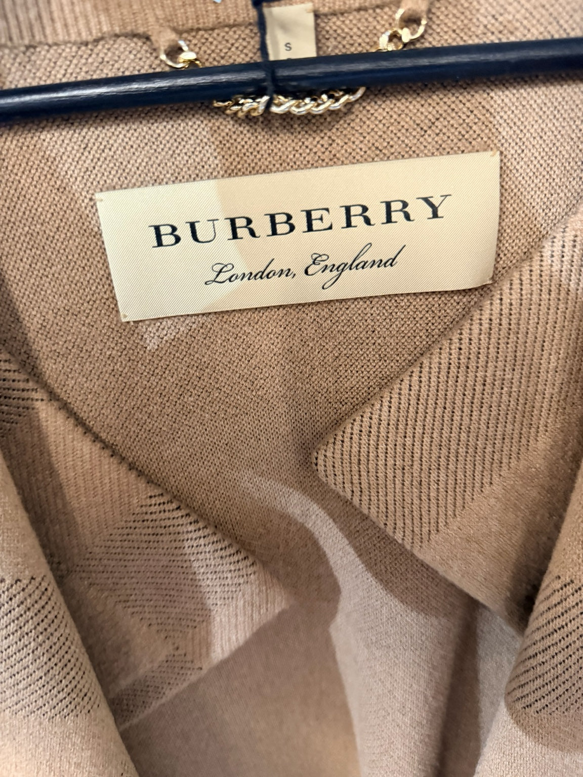 Burberry Cardigans S