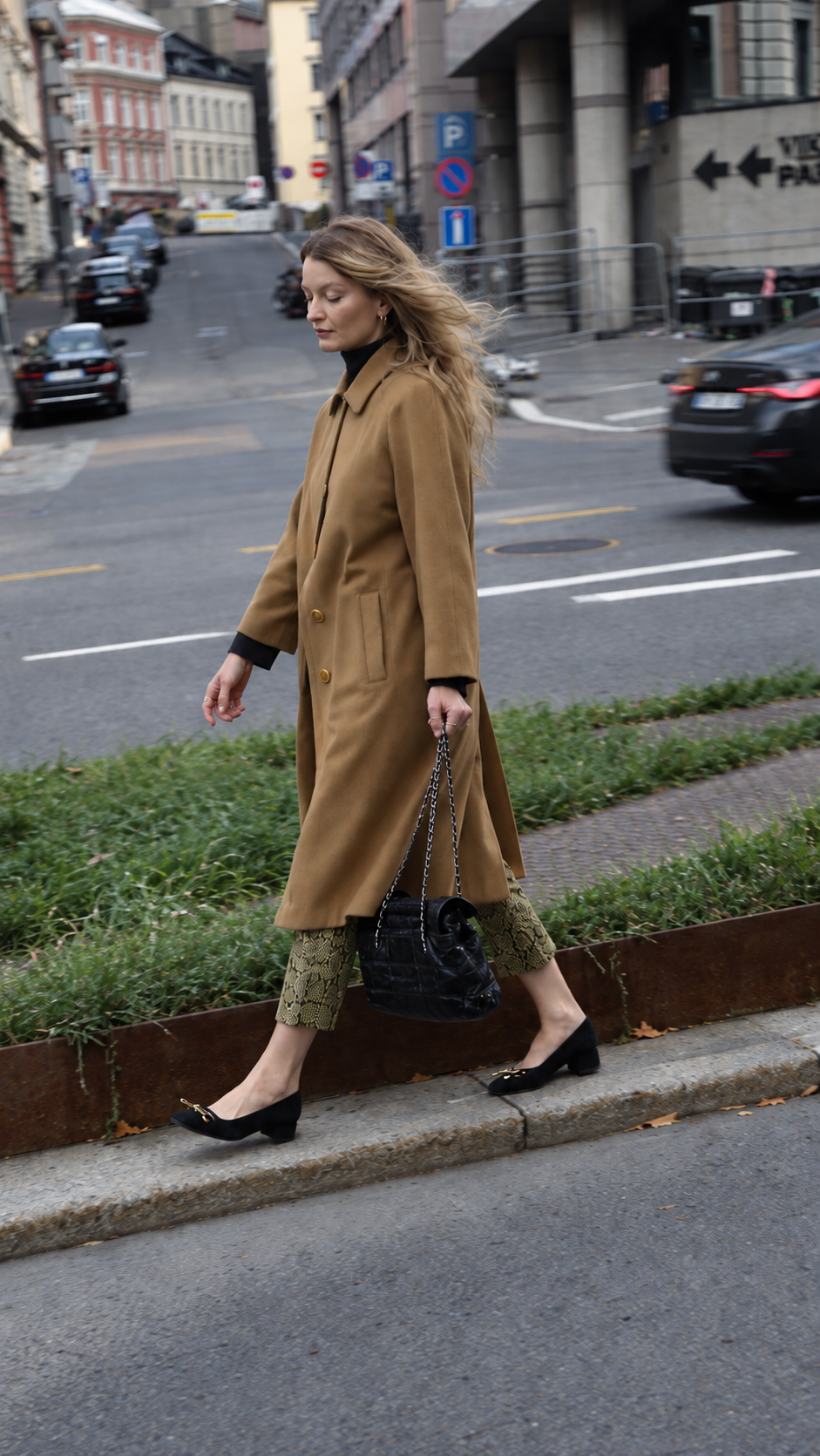 Burberry Wool Coat S