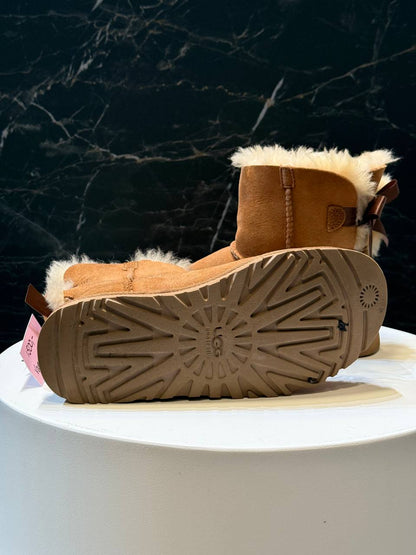 UGG Australia