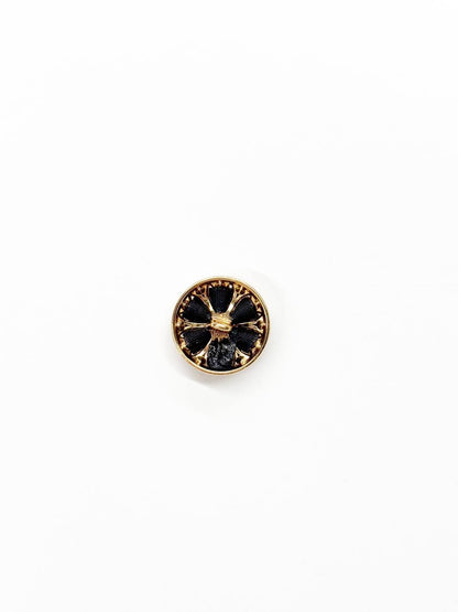 Velvet button black