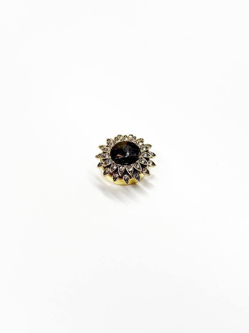 Saga button dark gray