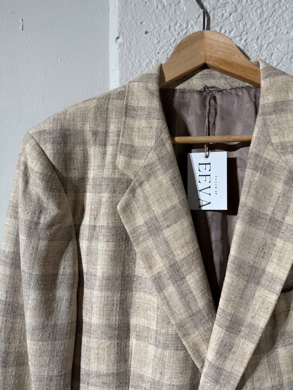 Redesigned  beige plaid cropped blazer