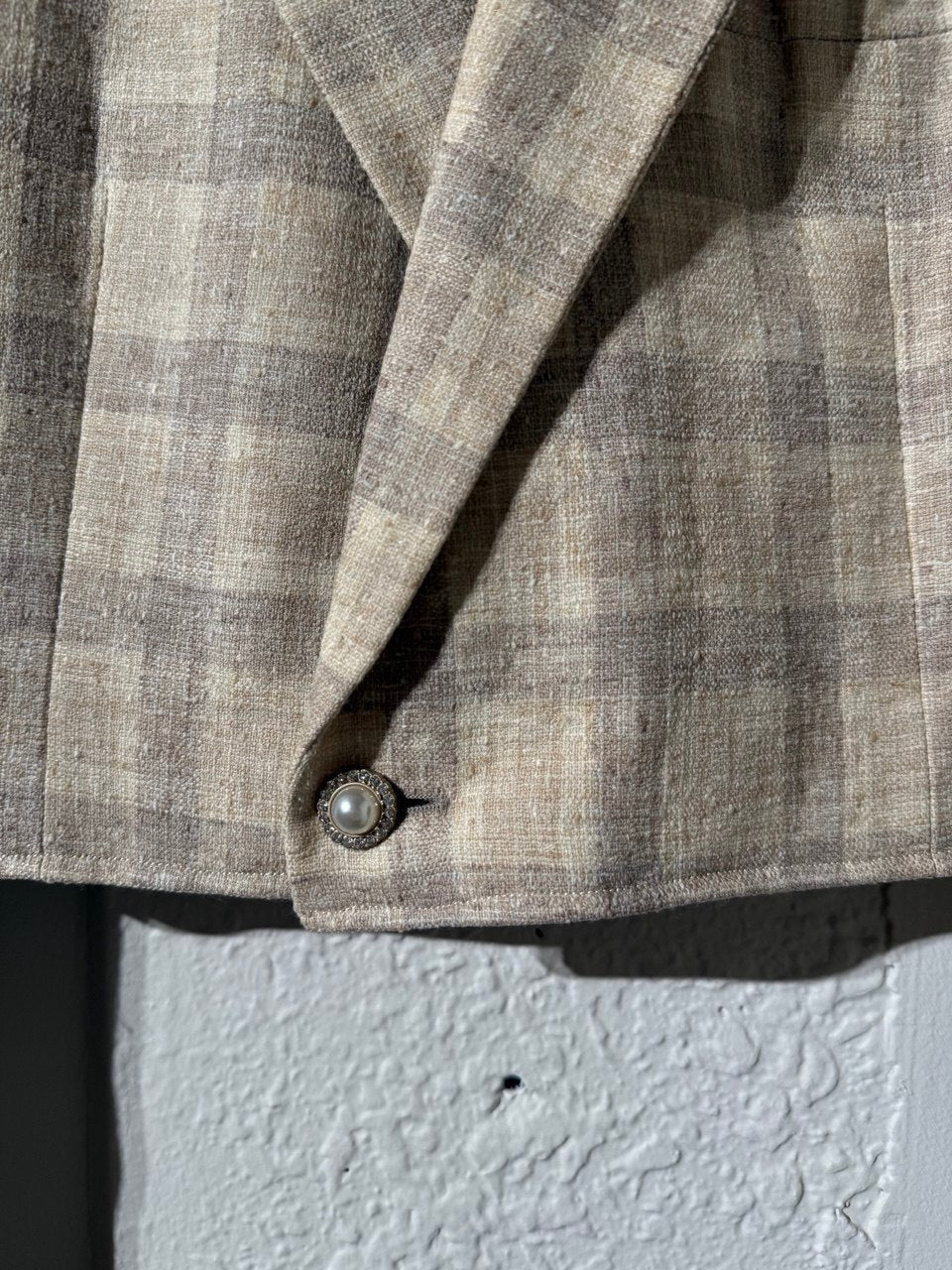 Redesigned  beige plaid cropped blazer