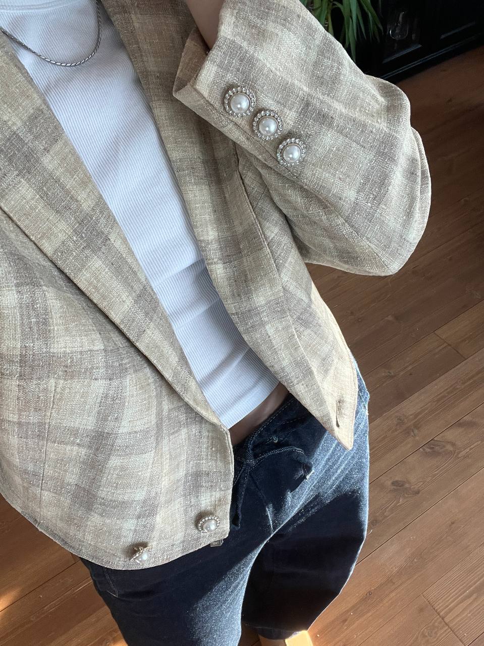 Redesigned  beige plaid cropped blazer